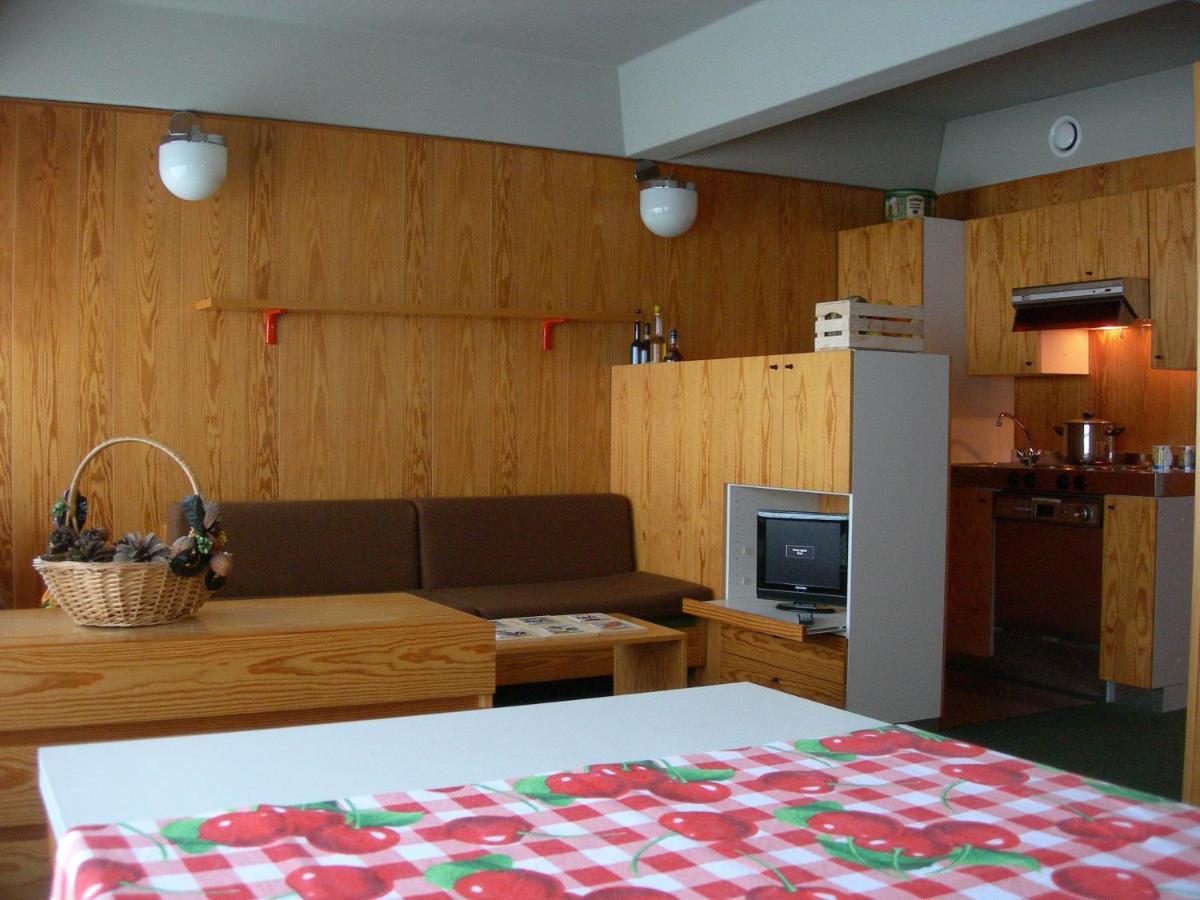 Appartamenti Vacanze Casa -Residence Albare - Check In Vacanze Casa - Marilleva 900 Kültér fotó